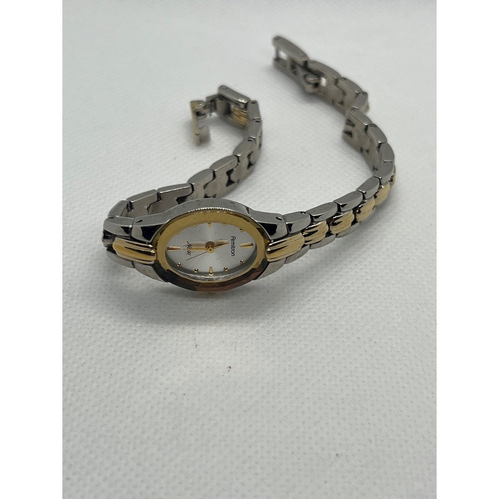 Armitron Two Tone Gold Silver Womens Watch‎ Oval Face Analog Quartz - Picture 2 of 5